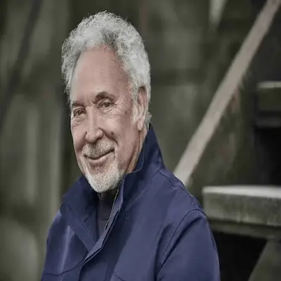 Tom Jones 1 bus to tom jones